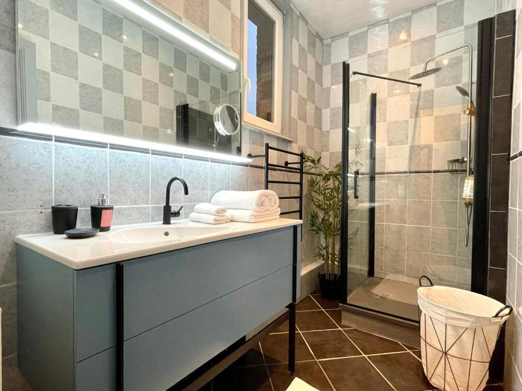 Suites Mana - La Perle Des Isles , Superbe Maison Art Deco Avec Balneotherapie Rethel Extérieur photo